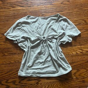 Hollister V-Neck Knot Front T-Shirt Women's Size L Light Green Cropped Top